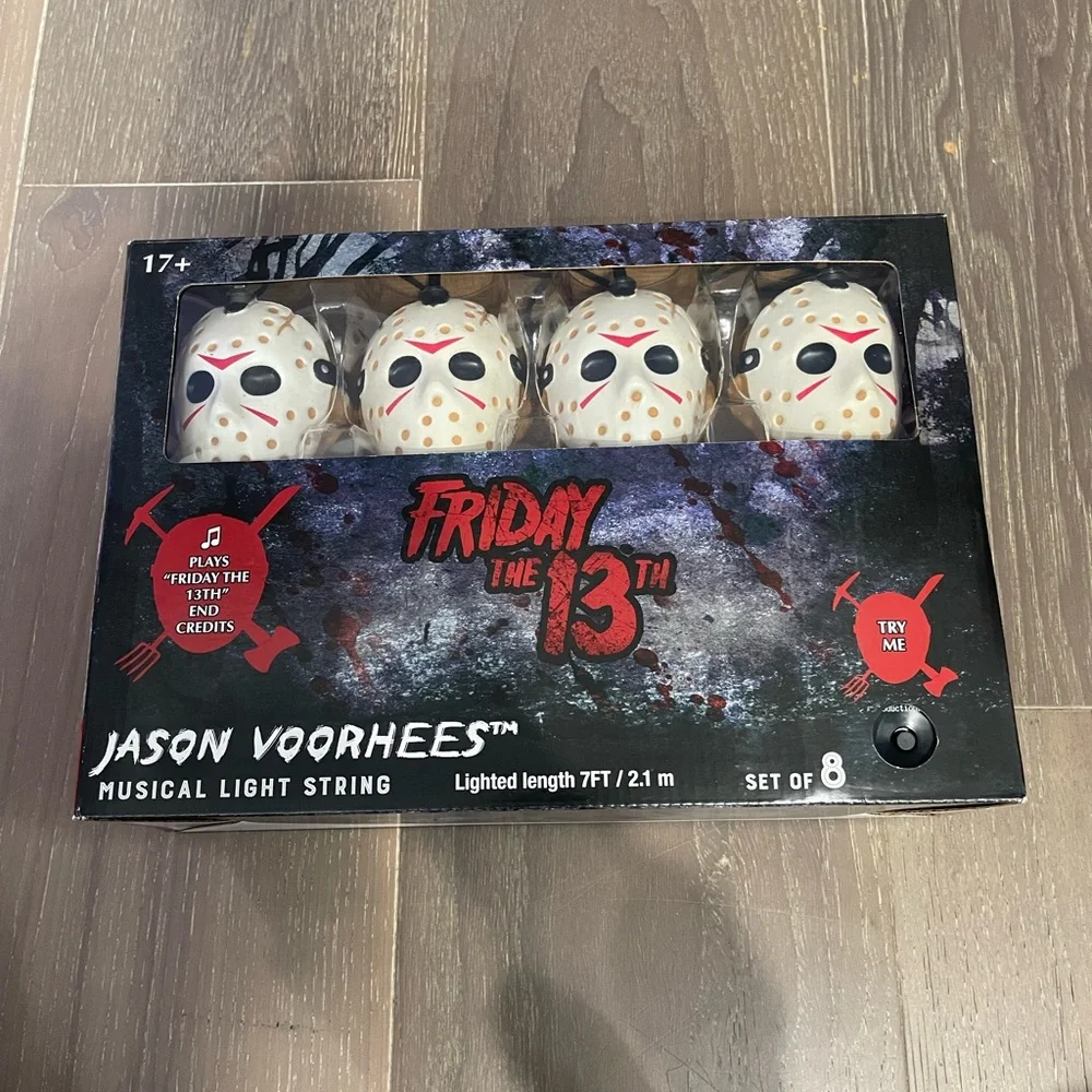 Gemmy Friday the 13th Jason Voorhees 7ft musical string lights.nwt